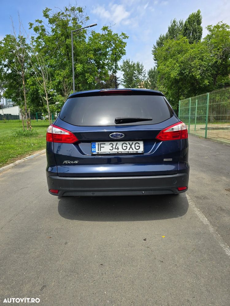 Ford Focus - 12