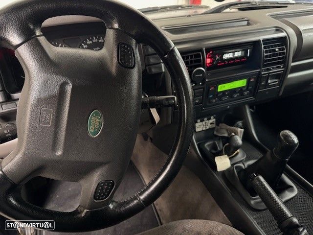 Land Rover Discovery ver-2-5-td5 - 2