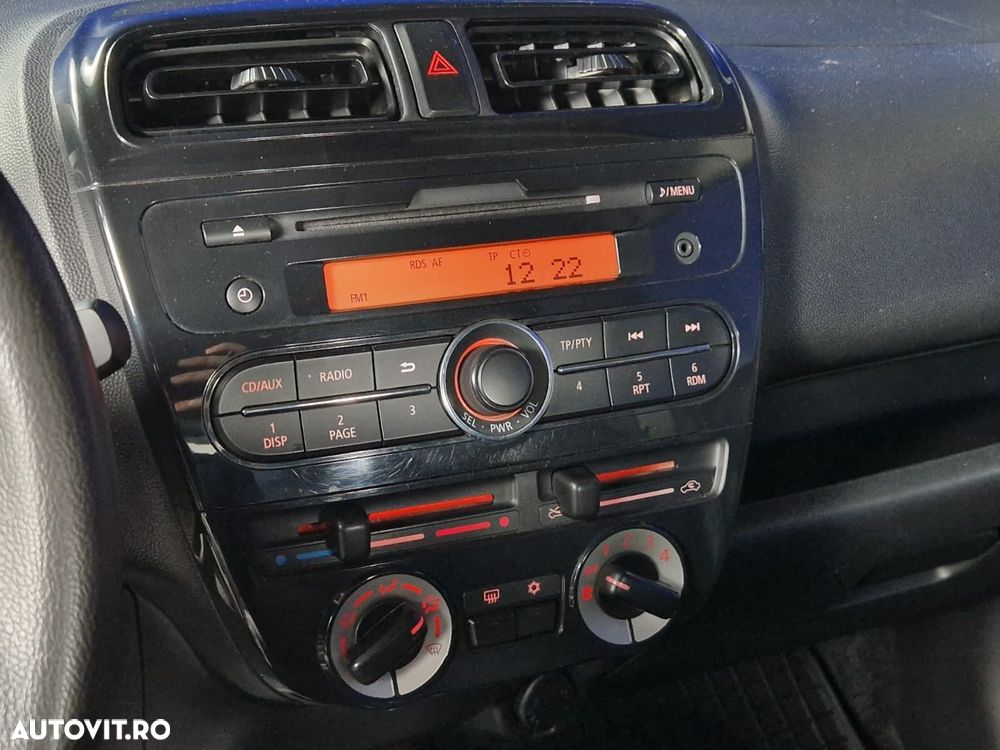 Mitsubishi Space Star - 18