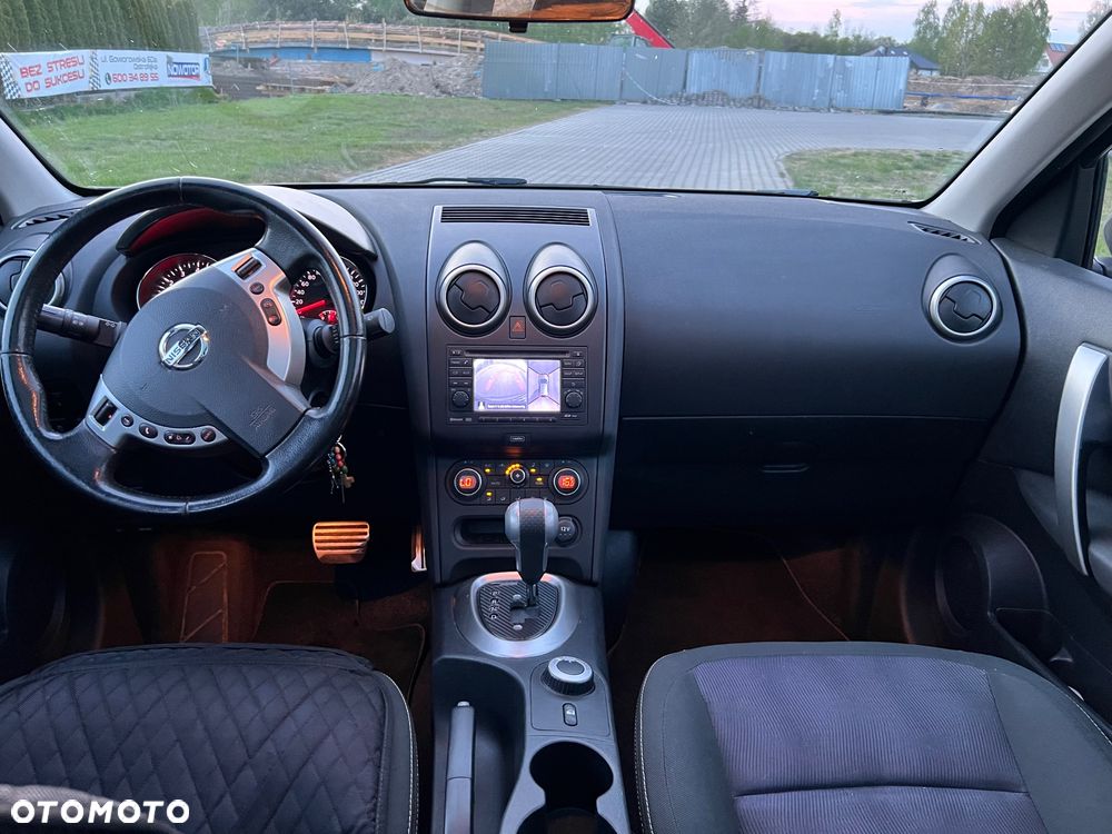 Nissan Qashqai+2 - 12