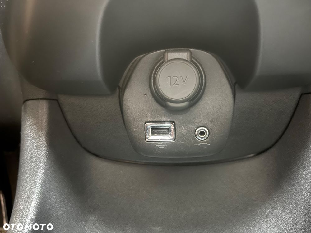 Toyota Aygo x-clusiv - 18