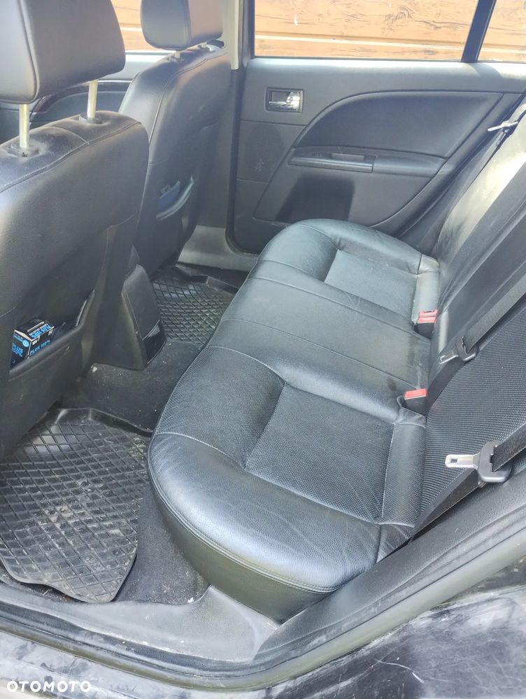 Ford Mondeo 2.0 TDCI Ghia - 23