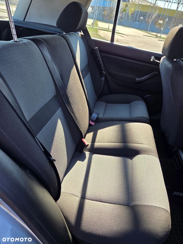 Volkswagen Golf 1.4 Basis - 12