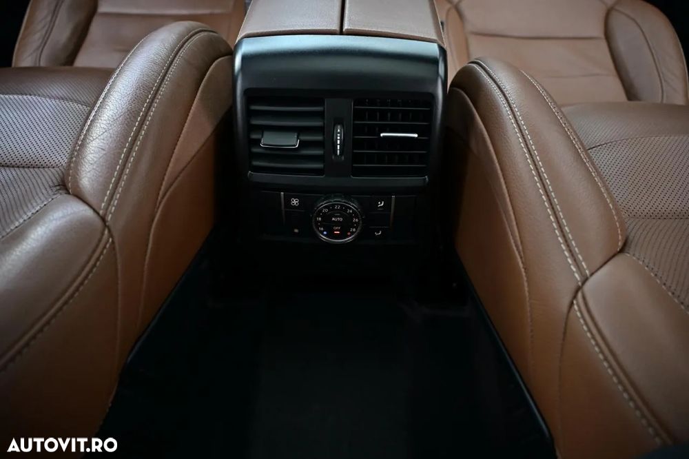 Mercedes-Benz GLE 350 d 4Matic 9G-TRONIC AMG Line - 27