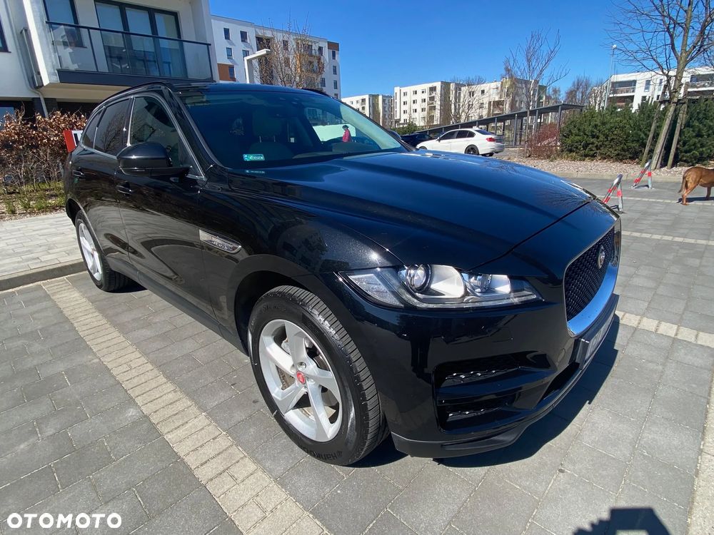 Jaguar F-Pace 2018 photo 4