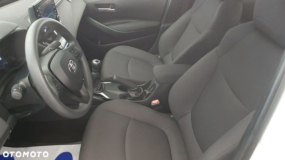Toyota Corolla - 15