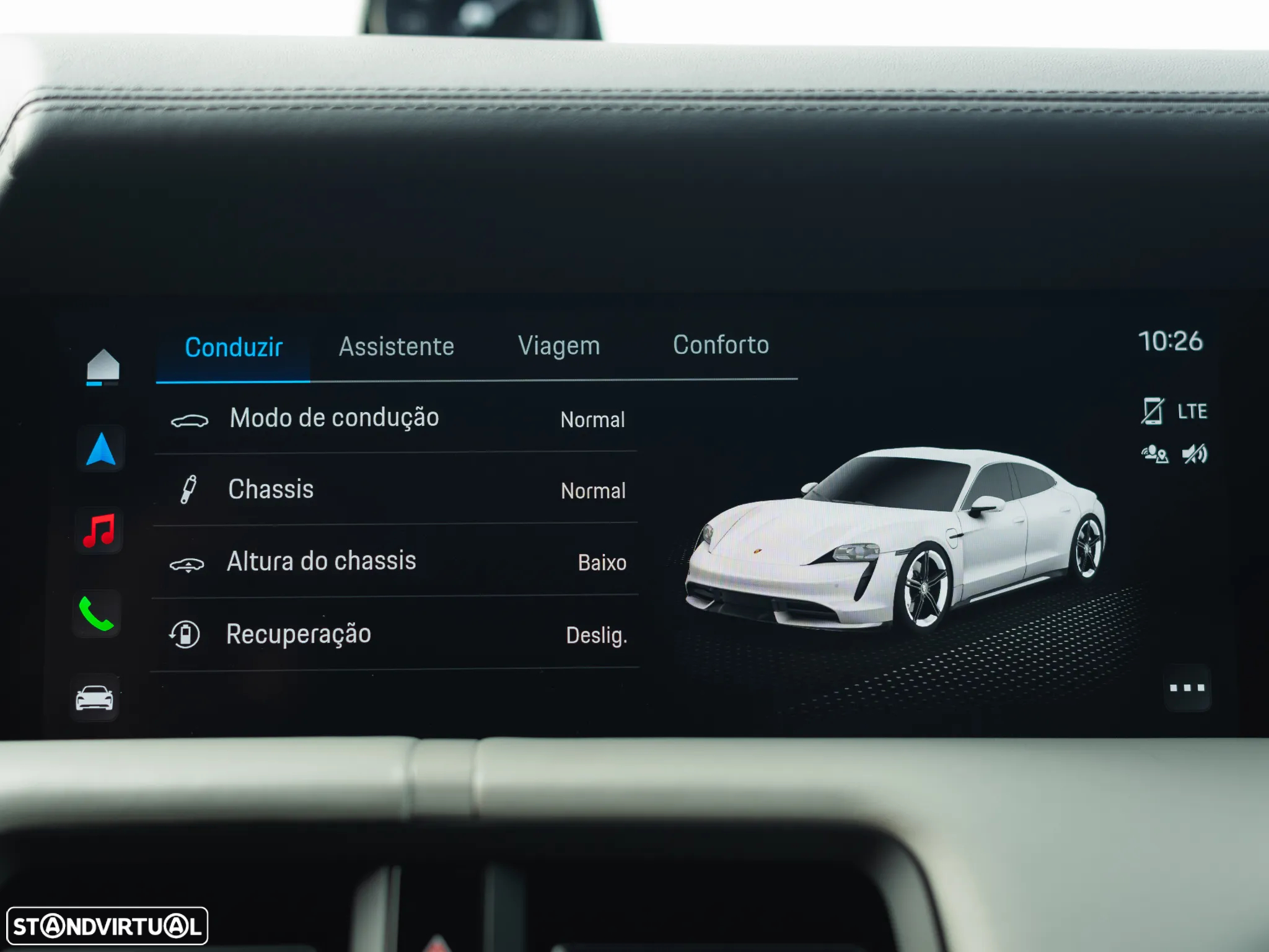 Porsche Taycan 4S - 25
