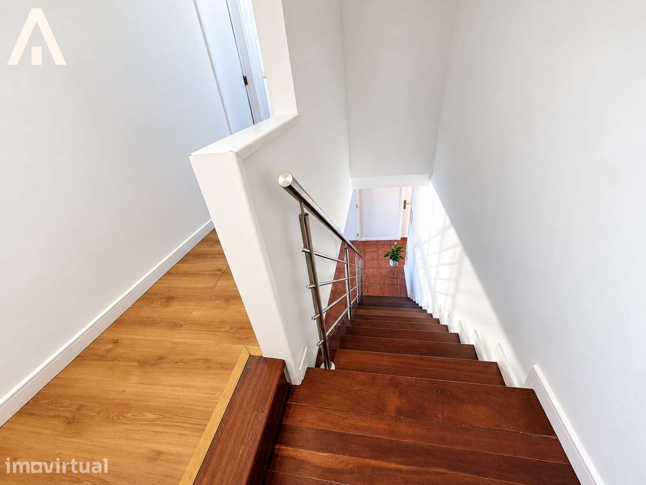 Andar Moradia T-4 Duplex - Manhente - Grande imagem: 5/11