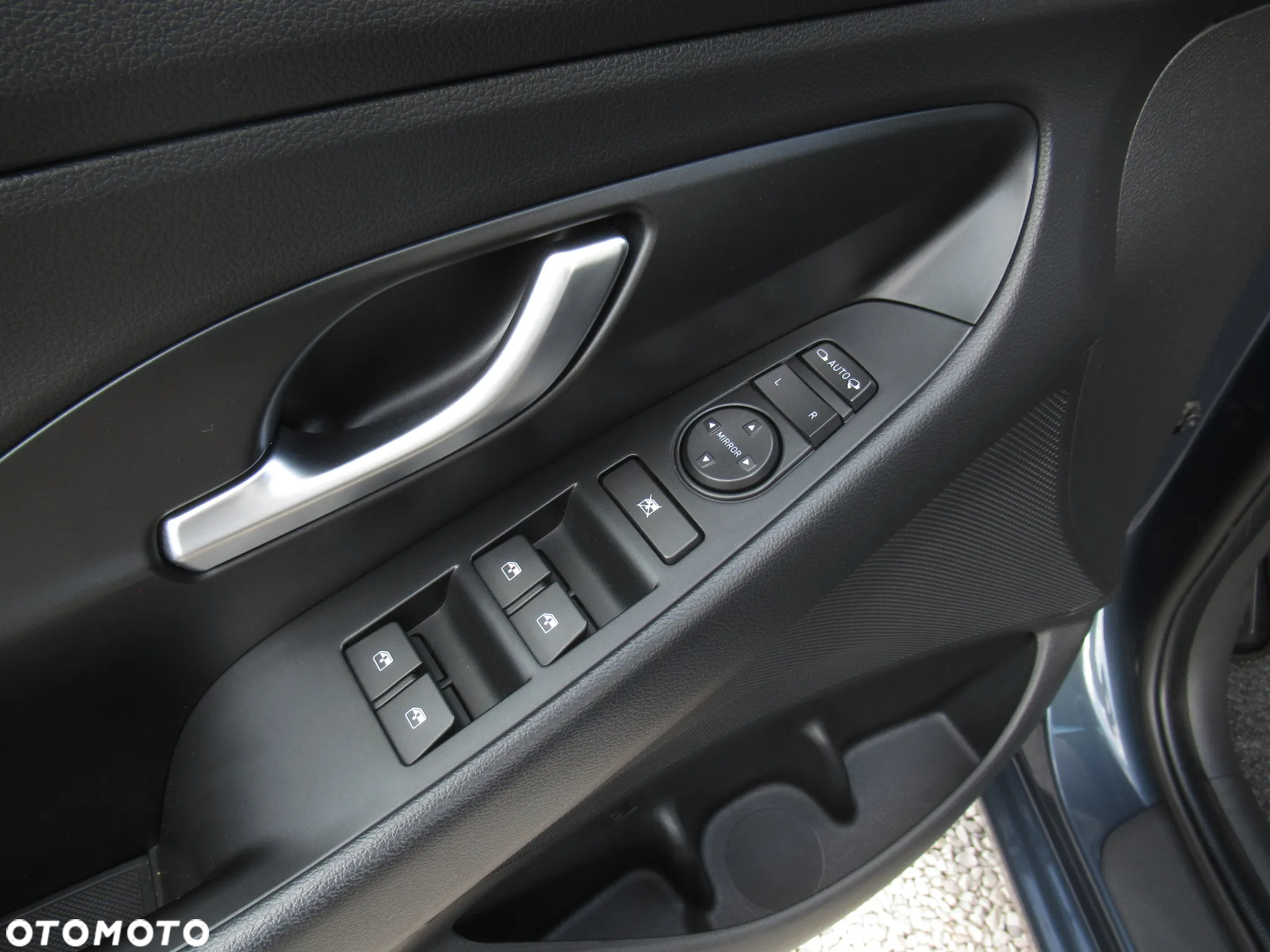 Hyundai i30 1.5 T-GDI 48V Comfort DCT - 35