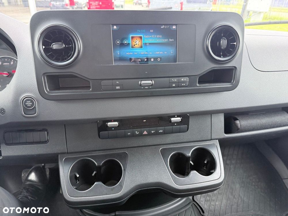 Mercedes-Benz Sprinter 519 CDI OM654 - 16