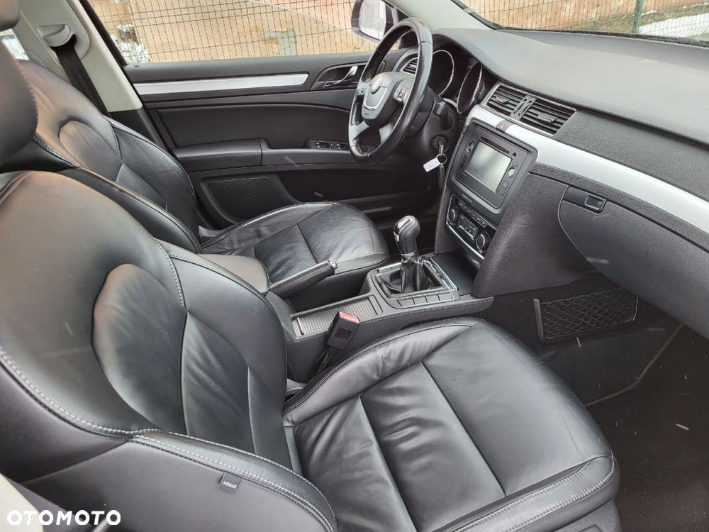 Skoda Superb - 17