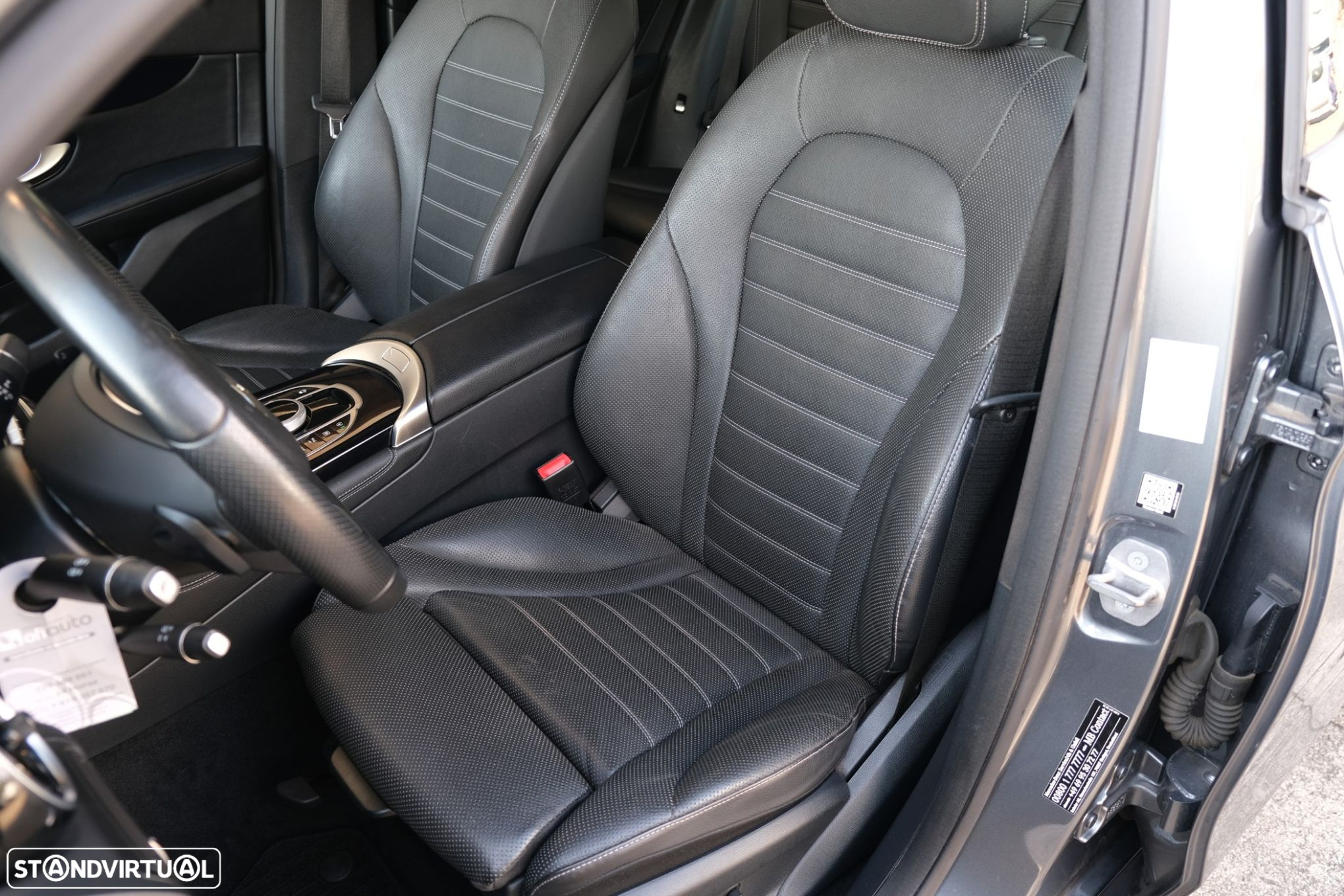 Mercedes-Benz GLC 250 Coupe 4Matic 9G-TRONIC Exclusive - 12