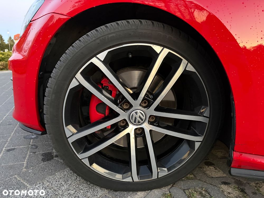 Volkswagen Golf GTD 2.0 TDI SCR DSG - 9