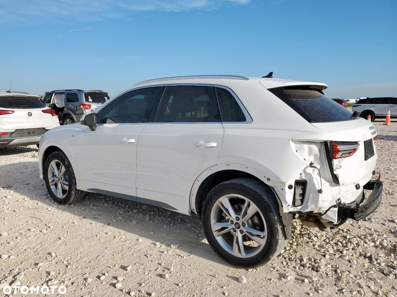 Audi Q3 - 2