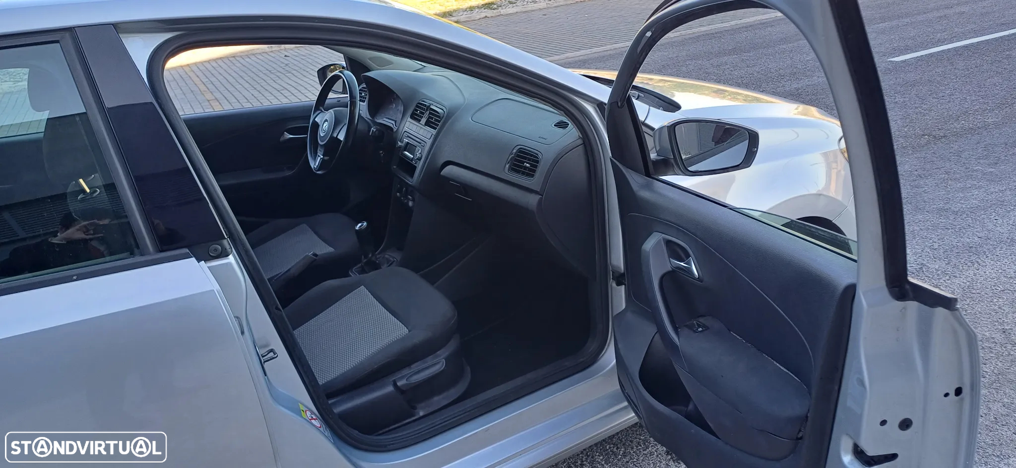 VW Polo 1.2 Confortline - 16