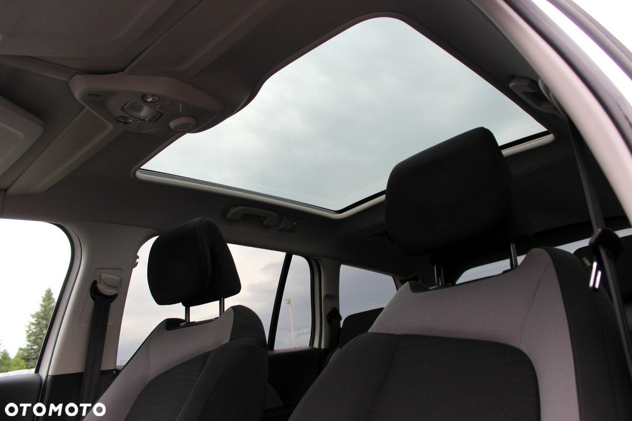 Citroën C4 Grand Picasso 1.6 THP Intensive S&S EAT6 - 18
