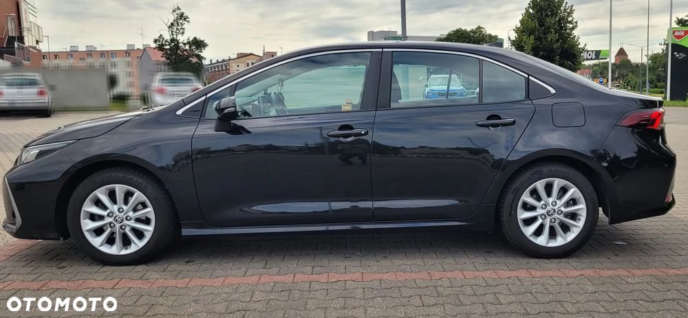 Toyota Corolla - 1
