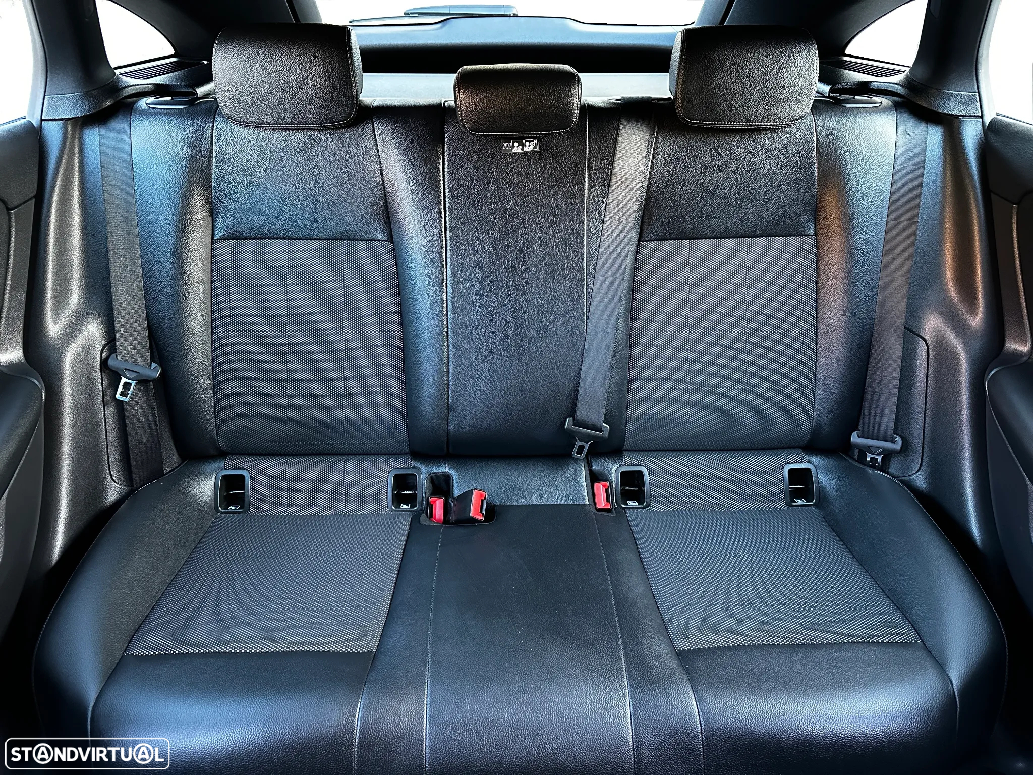 Mercedes-Benz CLA 180 d Shooting Brake Progressive Aut. - 7