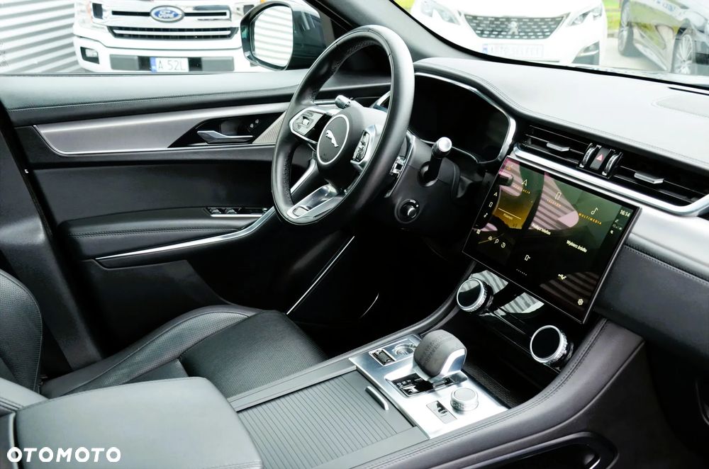 Jaguar F-Pace 2.0 P400e PHEV AWD R-Dynamic HSE - 23