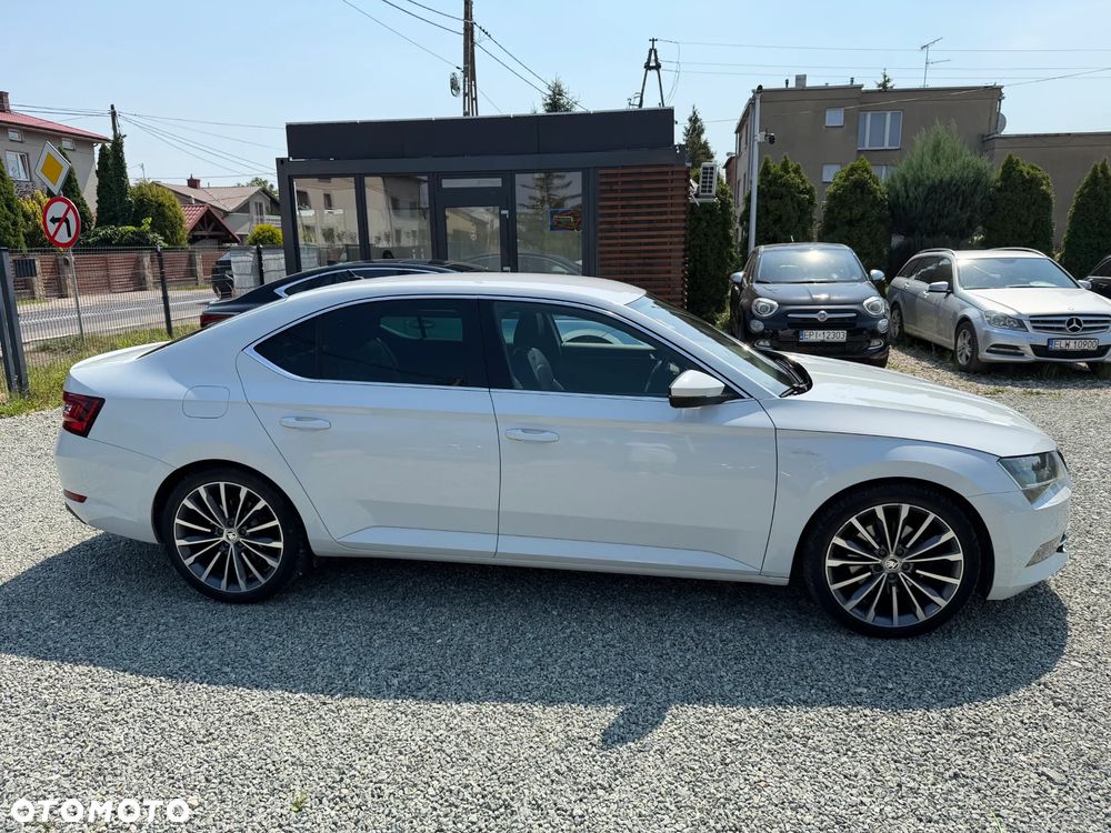 Skoda Superb 2.0 TDI DSG L&K - 9