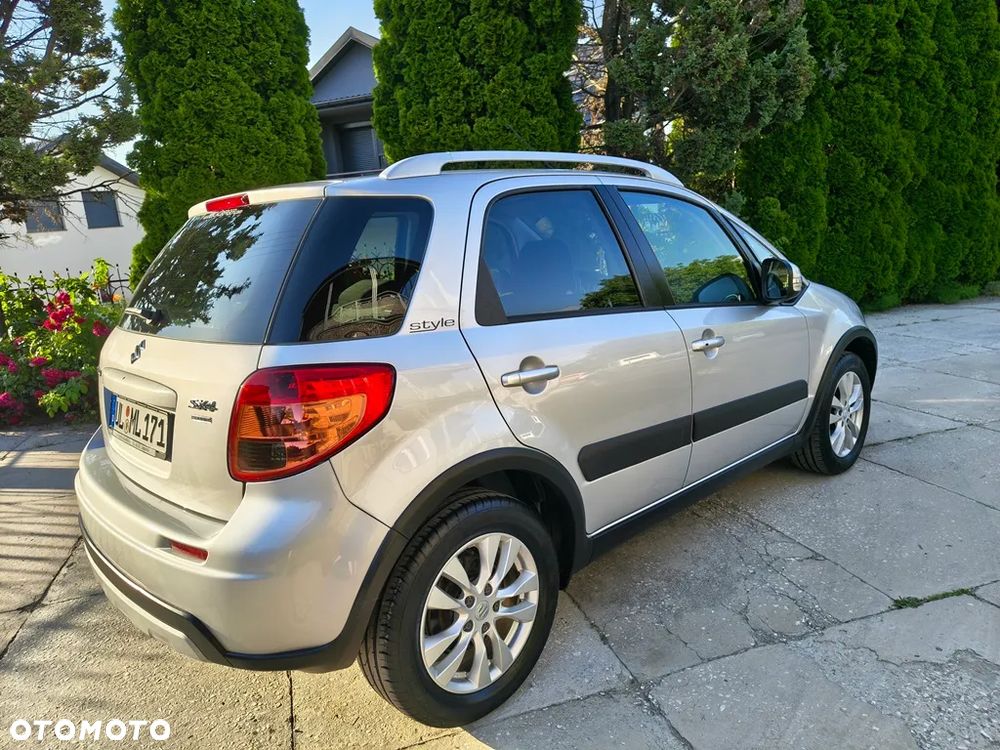Suzuki SX4 1.6 VVT 4x2 Style - 10