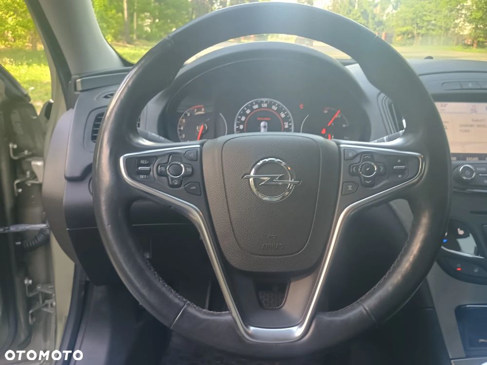 Opel Insignia 1.6 T Cosmo EU6 - 14