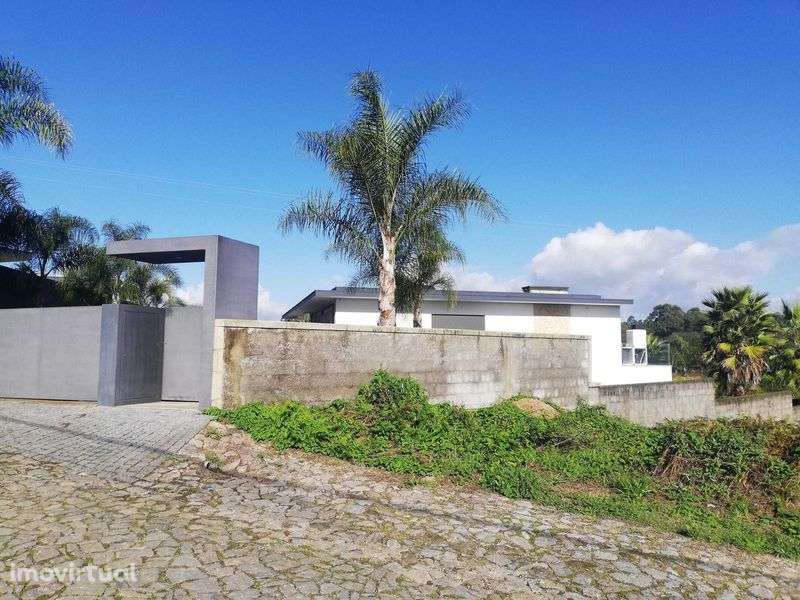vende-se terreno para moradia em cabanelas, com 1200 m2 - Grande imagem: 3/4