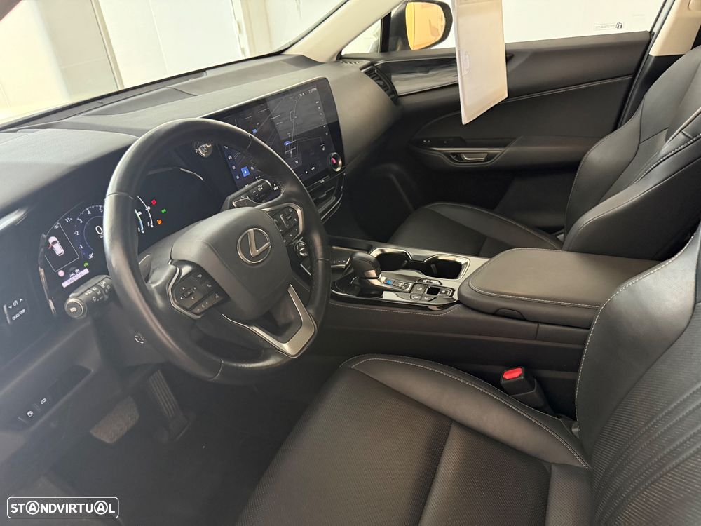 Lexus NX 450h+ Executive Plus - 8