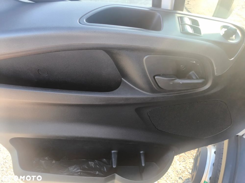 Iveco DAILY - 10