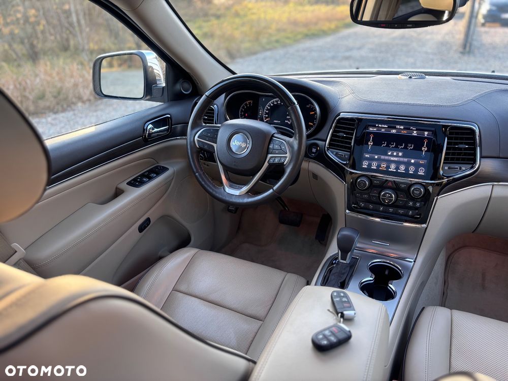 Jeep Grand Cherokee 5.7 V8 HEMI 4WD Automatik Overland - 28