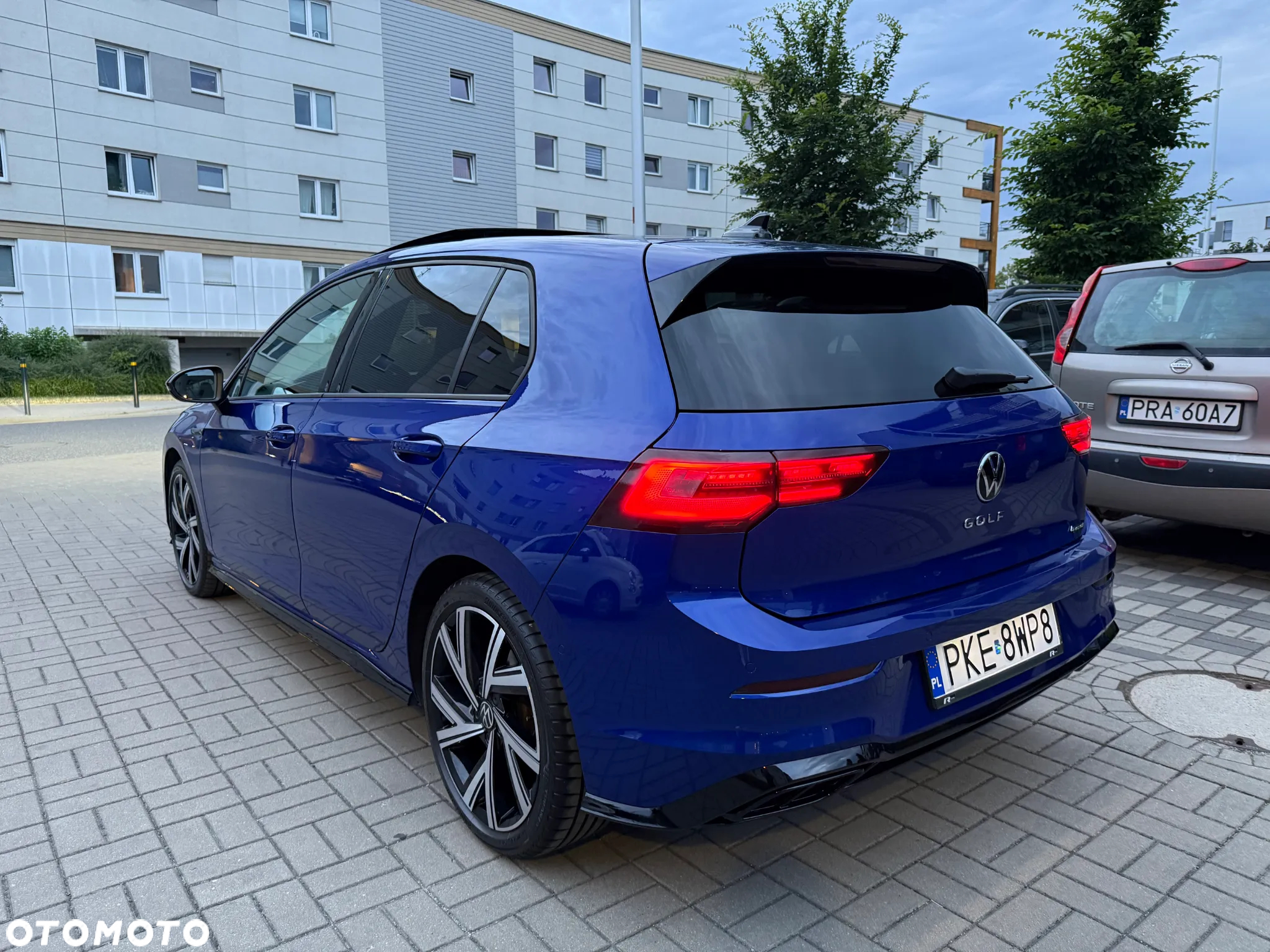 Volkswagen Golf 2.0 TSI OPF 4Motion DSG R-Line - 4