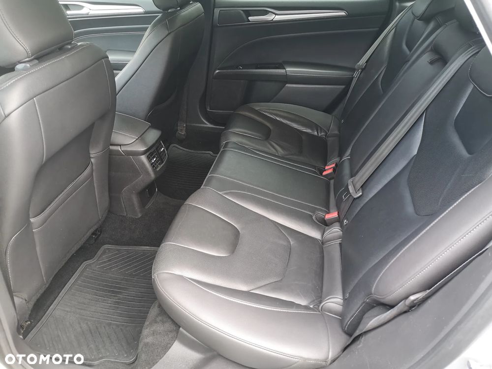 Ford Mondeo 2.0 TDCi STart-Stopp PowerShift-Aut Titanium - 26