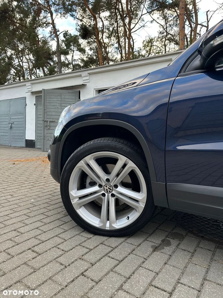 Volkswagen Tiguan - 33