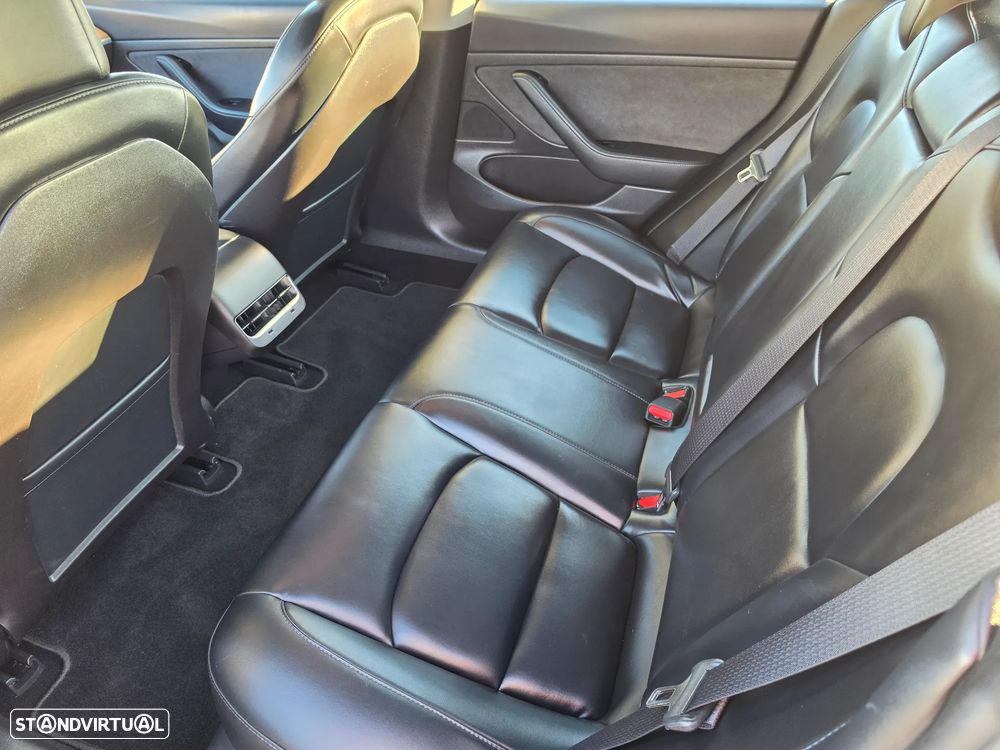 Tesla Model 3 Standard Range Plus RWD - 14