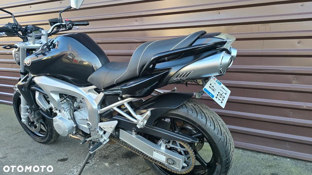 Yamaha FZ6 - 13