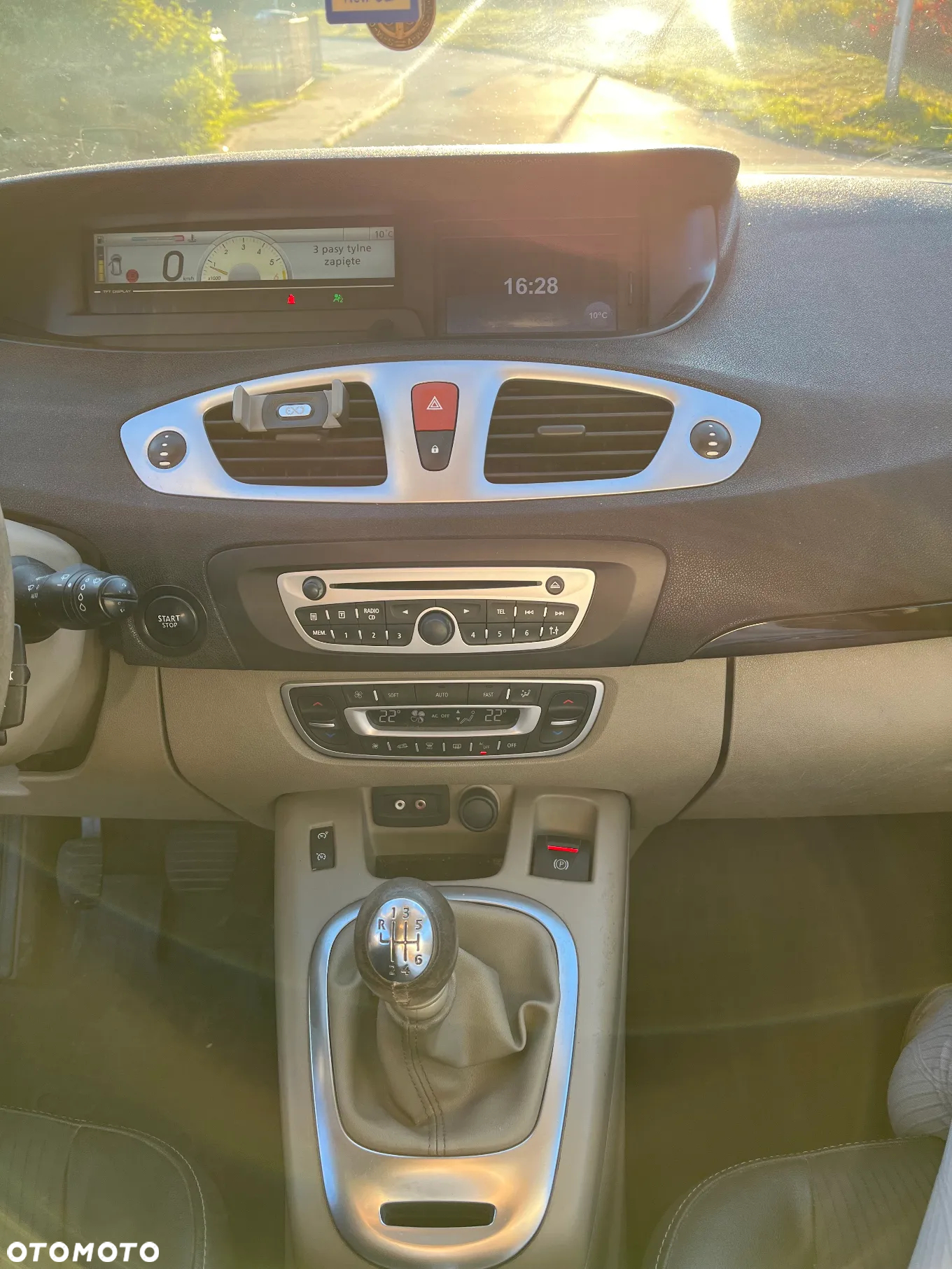Renault Scenic - 15