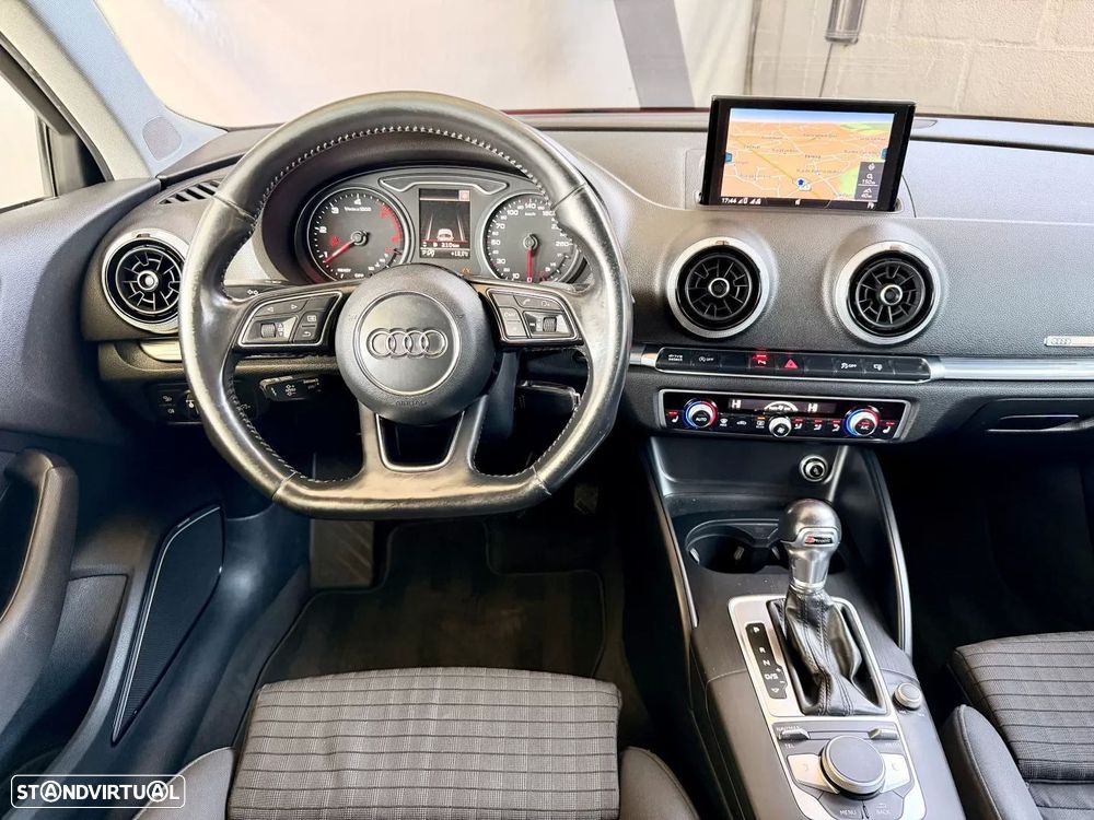 Audi A3 Sportback 2.0 TDI S tronic S line Sport Pack - 12
