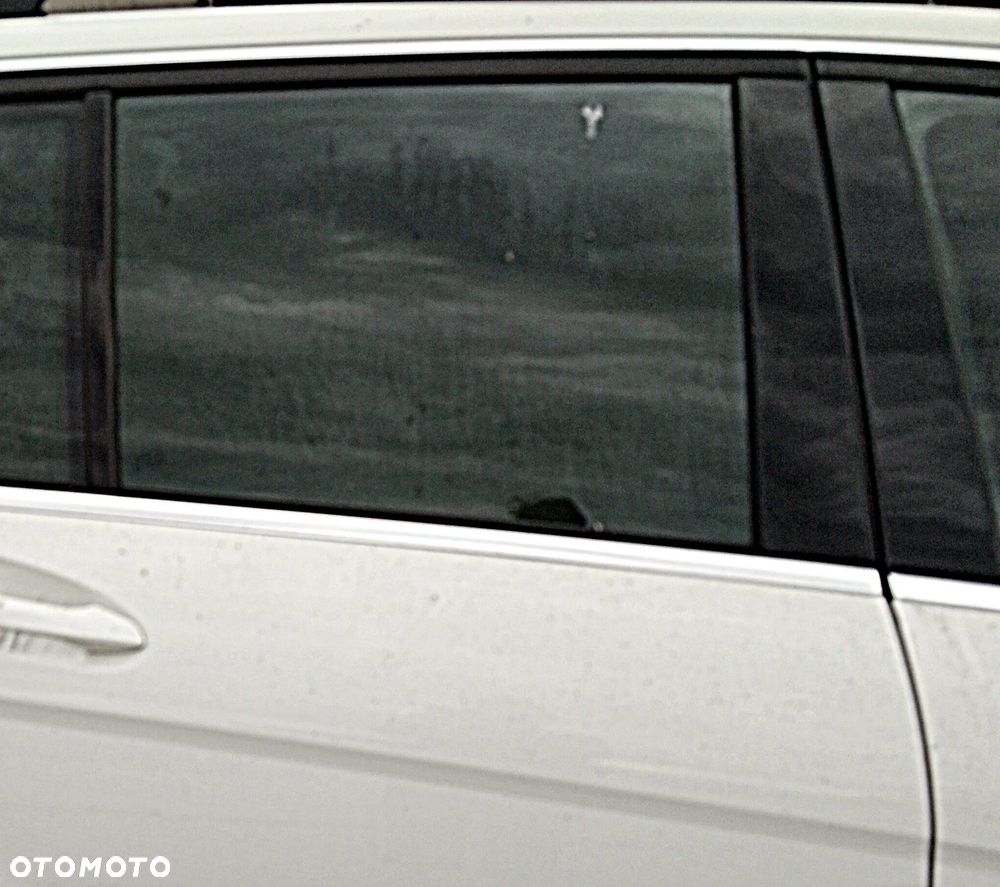 MERCEDES C-KLASA W204 W 204 KOMBI SZYBA DRZWI PRAWA TYŁ TYLNA - 1