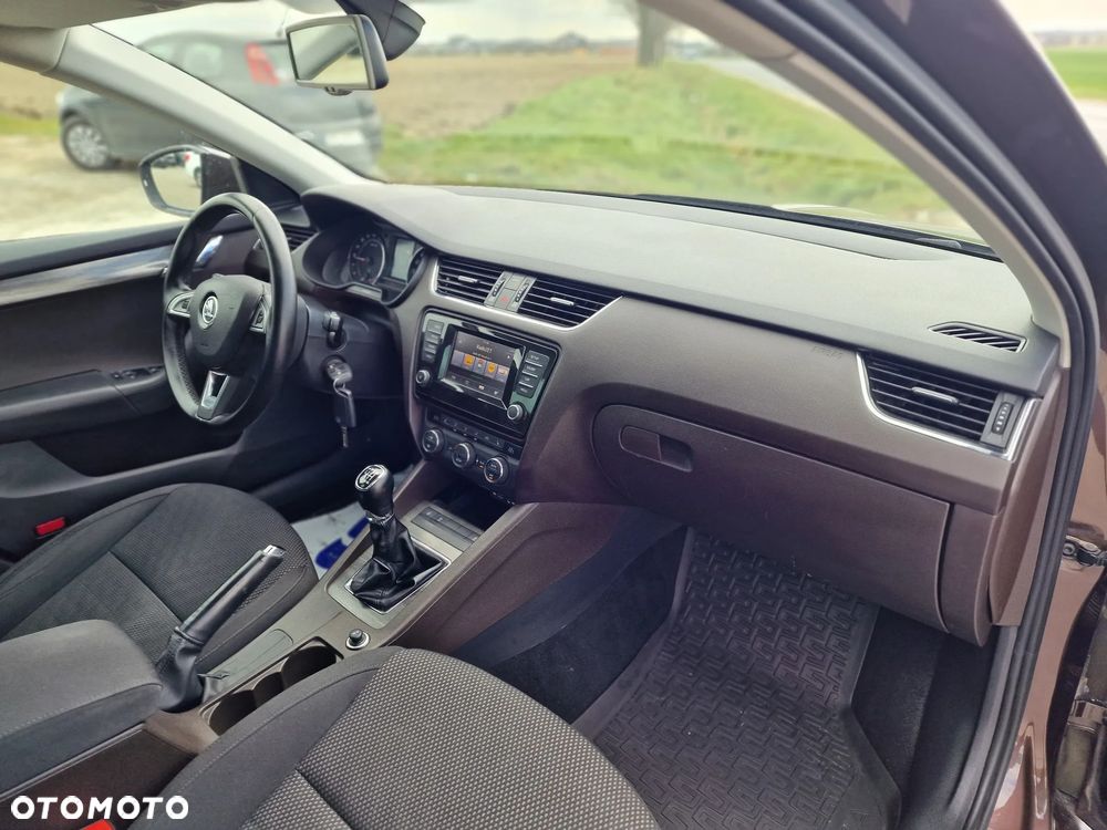 Skoda Octavia 2.0 TDI (Green tec) 4x4 Scout - 27