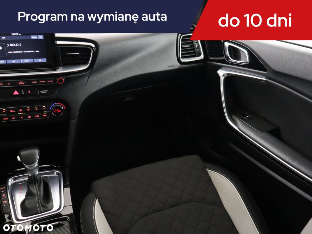 Kia ProCeed - 9