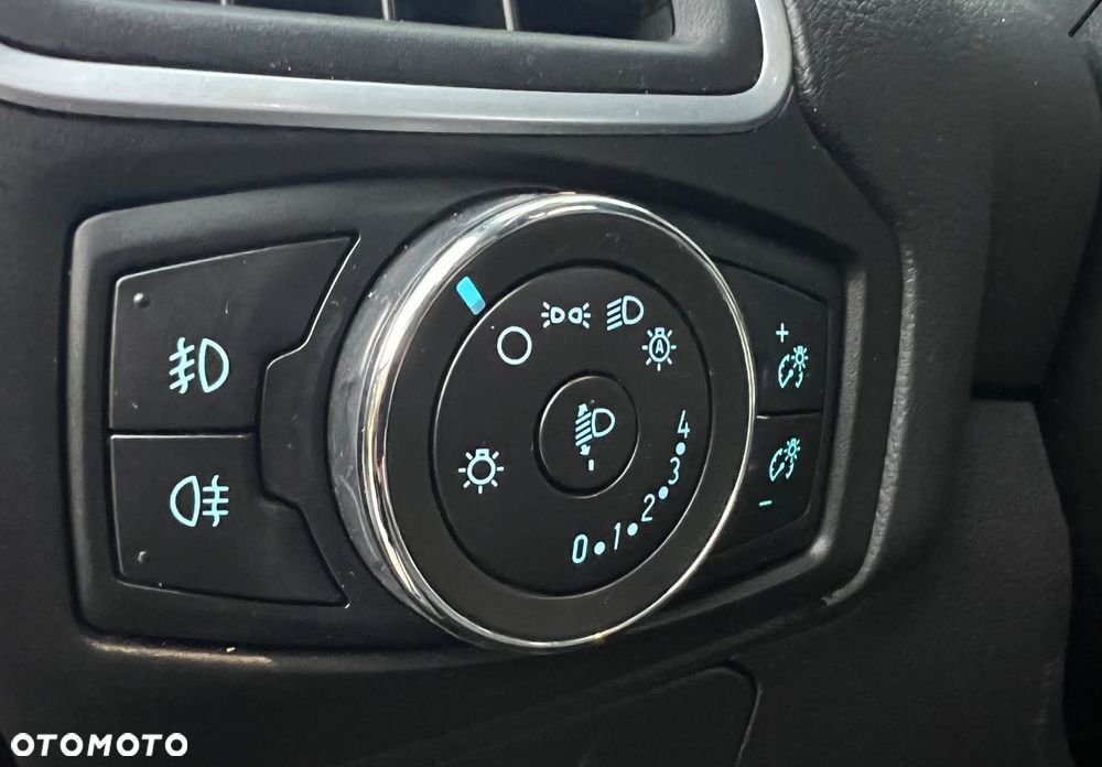 Ford Focus 1.6 EcoBoost Start-Stopp-System Titanium - 30