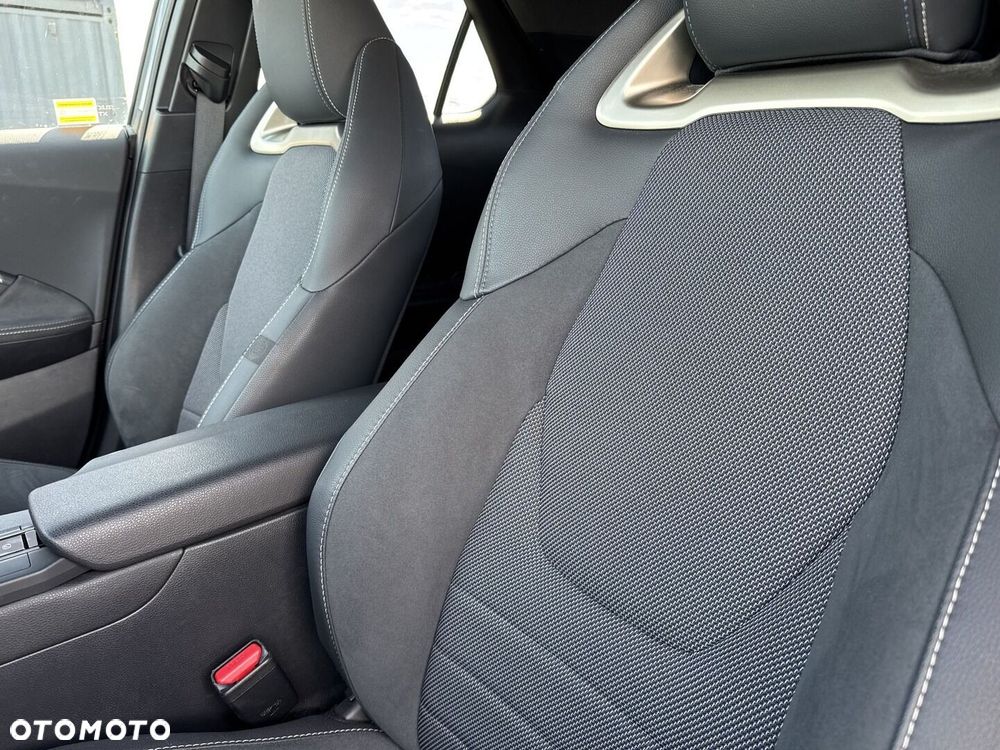 Toyota C-HR 1.8 Hybrid Executive - 16