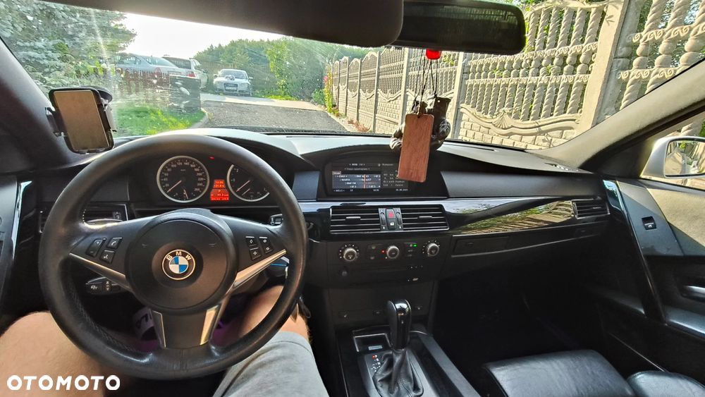 BMW Seria 5 - 10