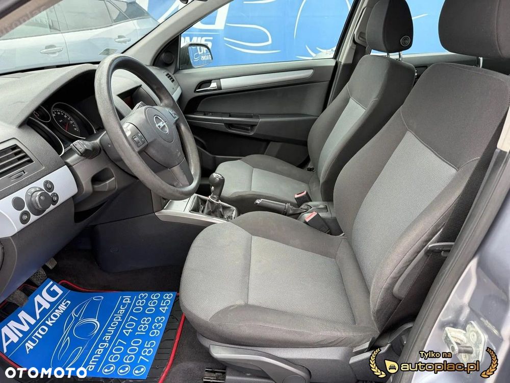 Opel Astra - 14