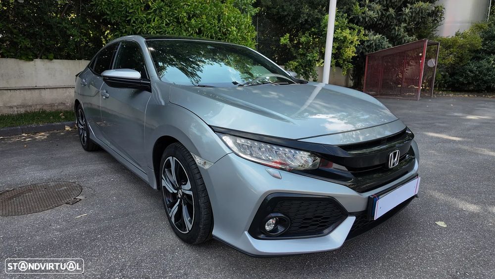 Honda Civic 1.0 i-VTEC Turbo CVT Elegance - 3