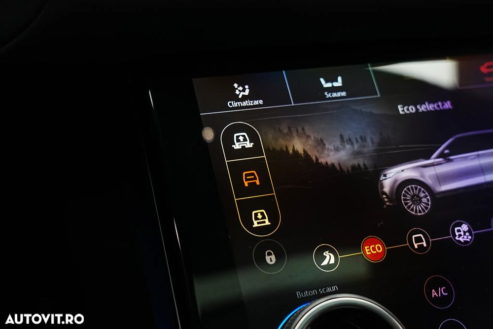 Land Rover Range Rover Velar 3.0 R-Dynamic HSE - 38