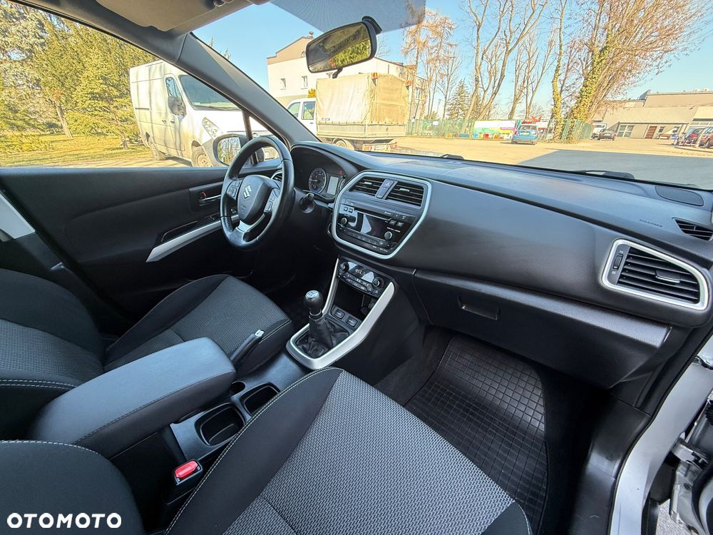 Suzuki SX4 S-Cross 1.6 VVT 4x2 limited - 11
