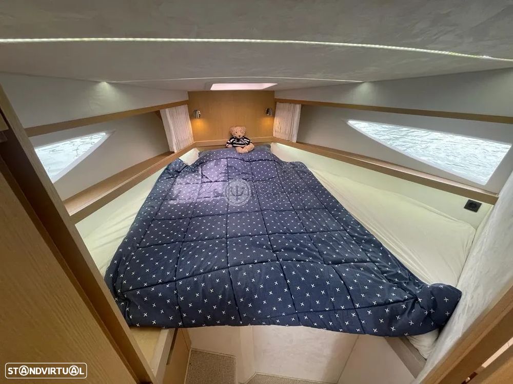 Galeon 335 HTS - 13