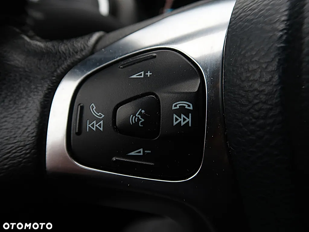 Ford Fiesta 1.0 EcoBoost S&S ST-LINE - 16
