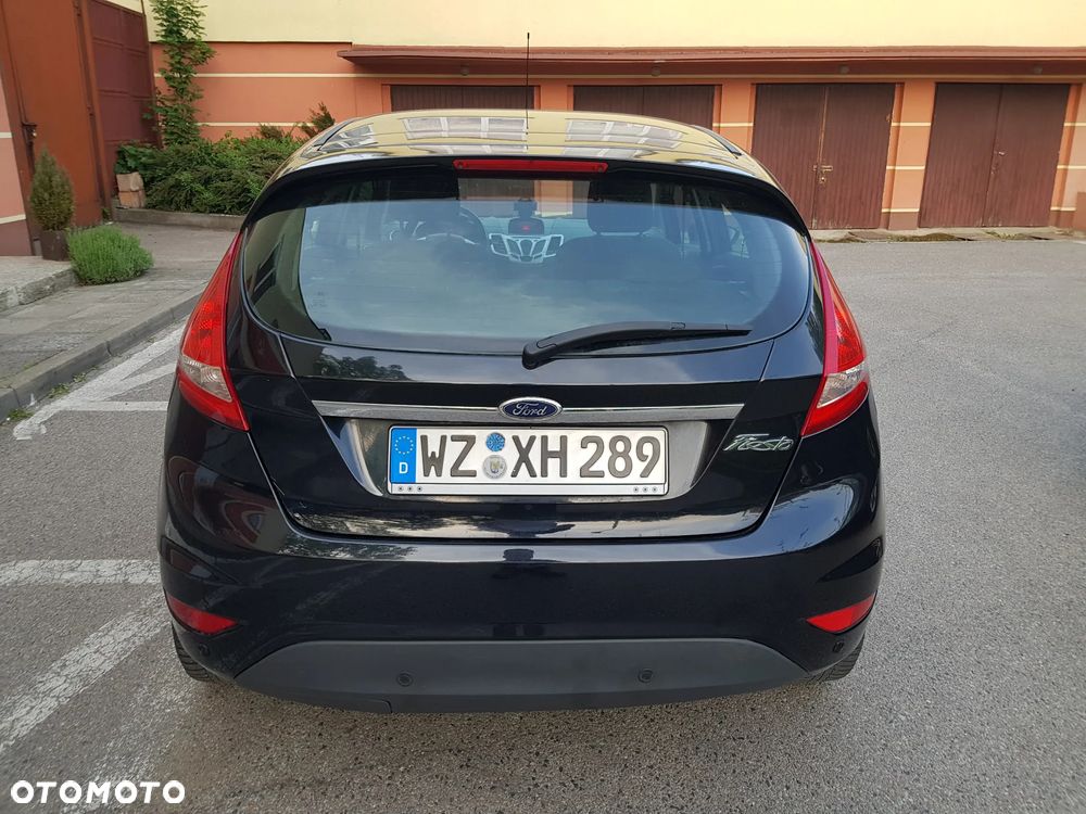 Ford Fiesta 1.25 Titanium EU5 - 5